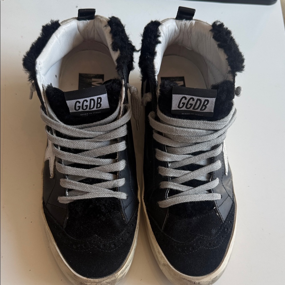 Golden goose Midstar black shearling size 38/7.5 -8